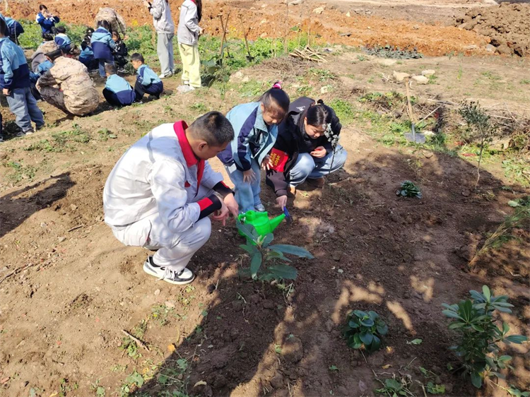 第7頁(yè)_公司動(dòng)態(tài)_新聞中心_蕪湖造船廠有限公司